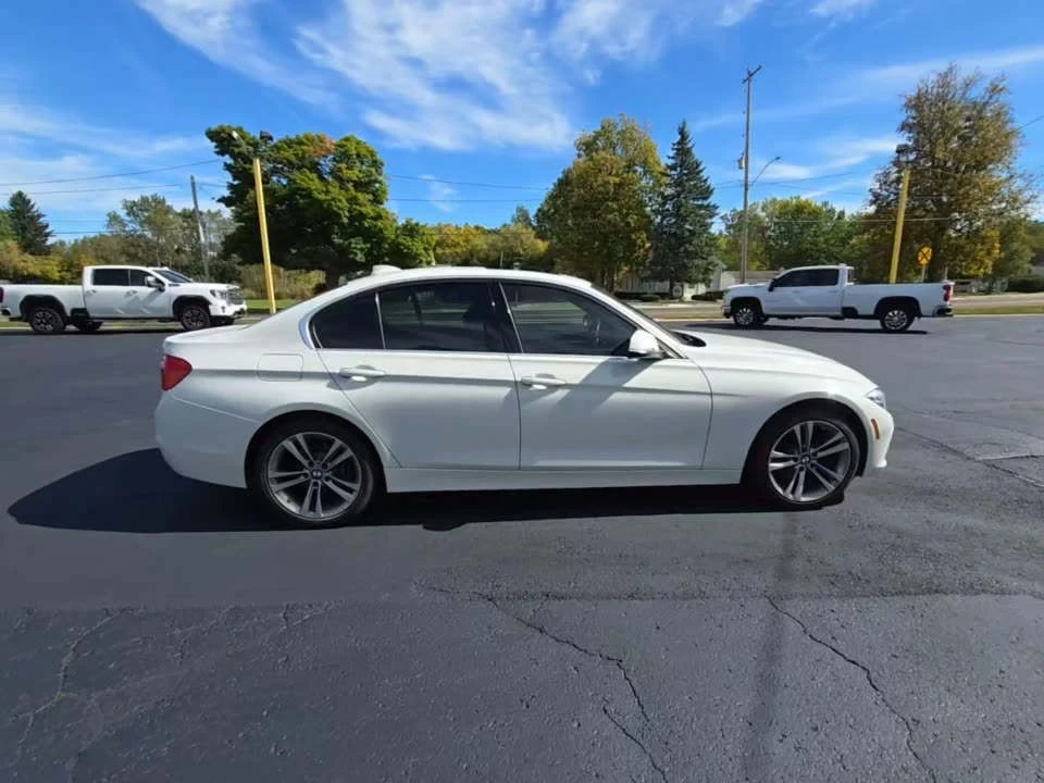 BMW 330 * RWD * CARFAX * БЕЗ ПЪРВОНАЧАЛНА ВНОСКА - изображение 3