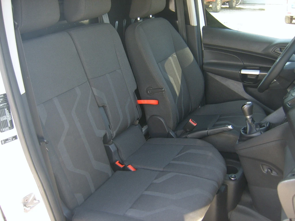 Ford Connect 1, 5 d maxi - изображение 7