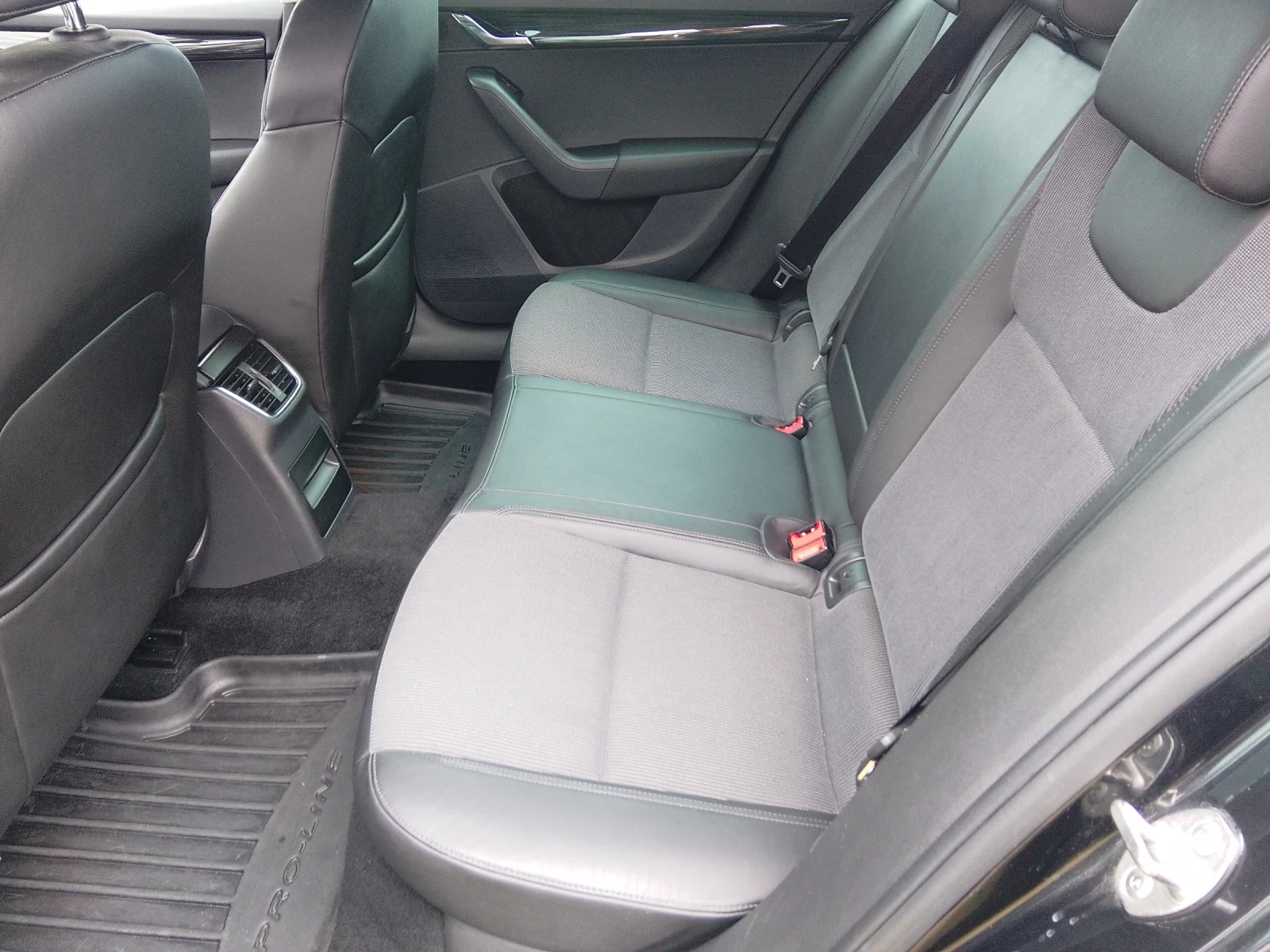 Skoda Octavia 2.0TDI-150-DSG-AUSTRIA-ОТЛИЧНА- | Mobile.bg — изображение 9