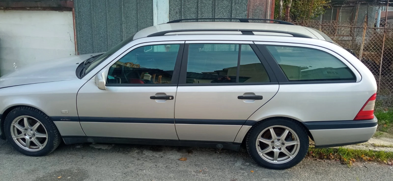 Mercedes-Benz C 180 1.8 - изображение 5