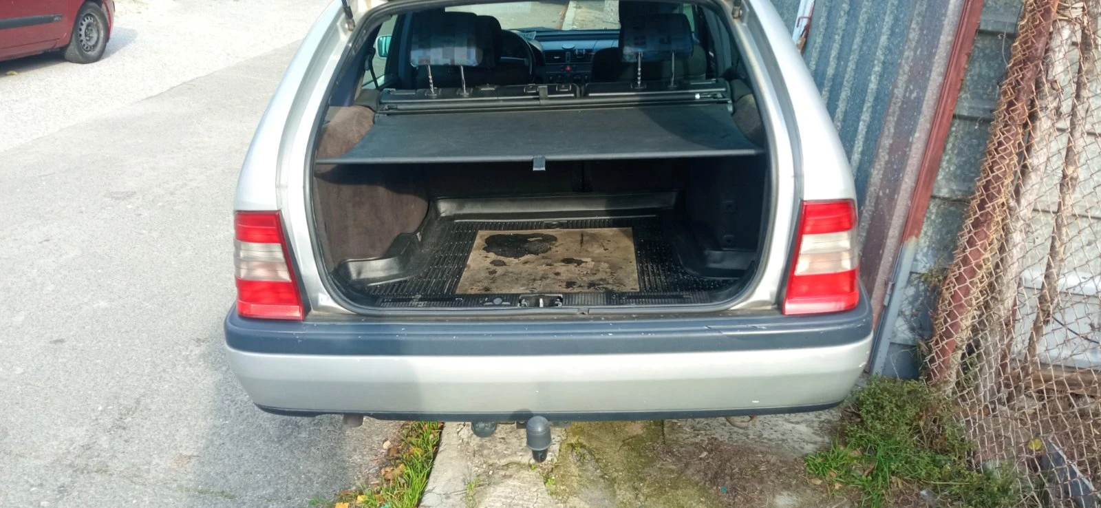 Mercedes-Benz C 180 1.8 - изображение 6