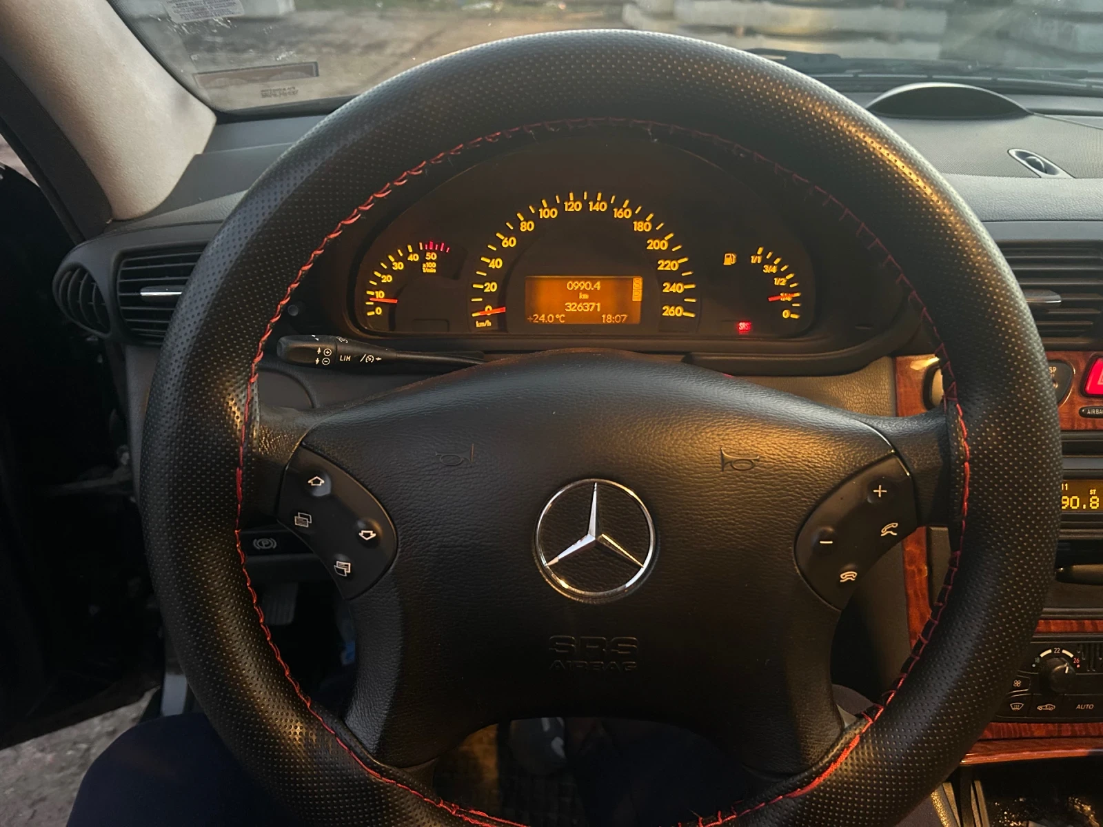 Mercedes-Benz C 200 | Mobile.bg   6