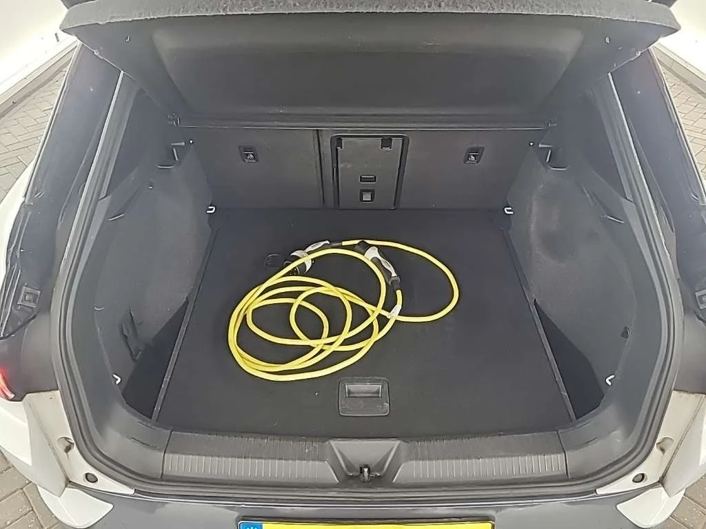 VW ID.4 77 kWh 1st Max - изображение 6