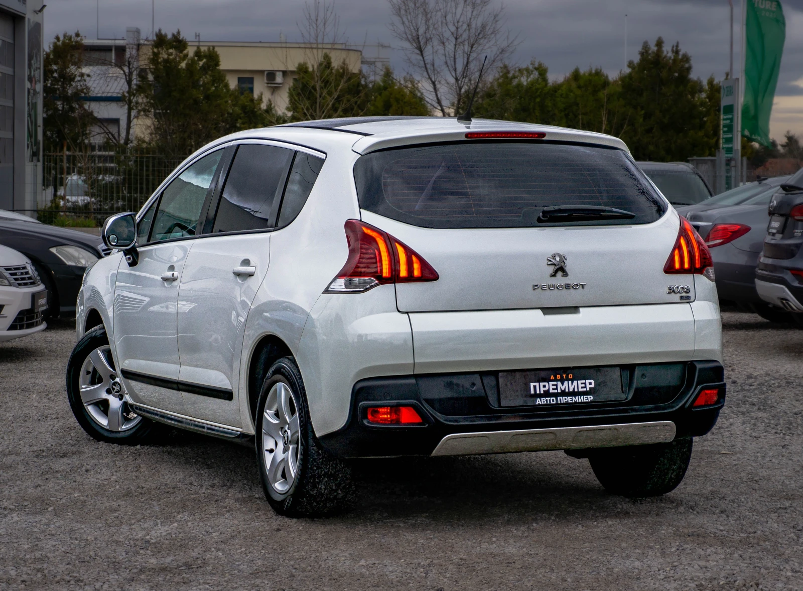 Peugeot 3008 2.0HDi-ПЕРФЕКТНА-РЕАЛНИ КМ-ГАРАНЦИЯ! - изображение 6