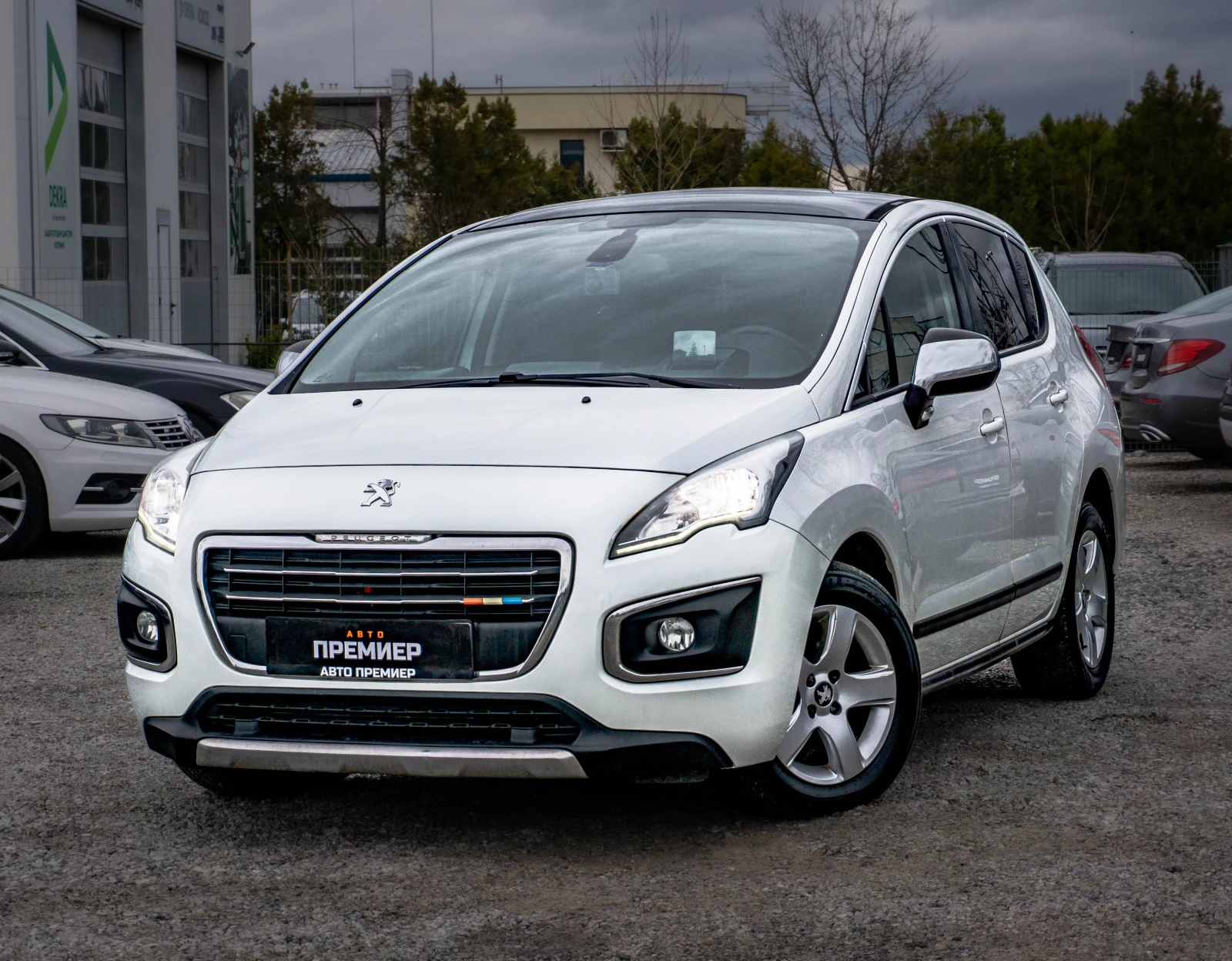 Peugeot 3008 2.0HDi-ПЕРФЕКТНА-РЕАЛНИ КМ-ГАРАНЦИЯ!