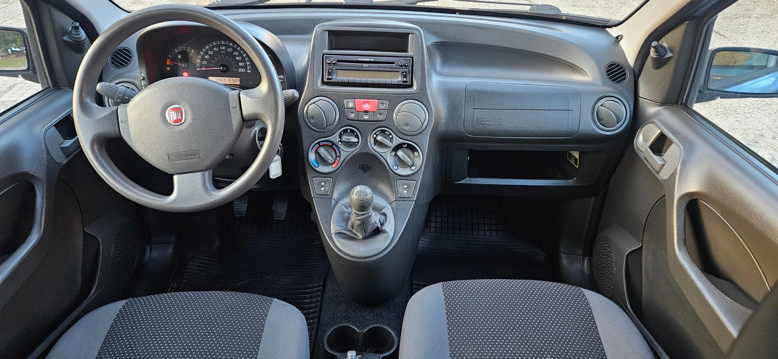 Fiat Panda 1.1i, 67000 км.!!!! , снимка 6 - Автомобили и джипове - 53780955