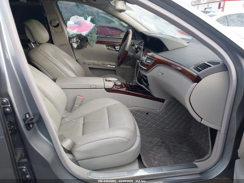 Mercedes-Benz S 550 4.6l - изображение 5