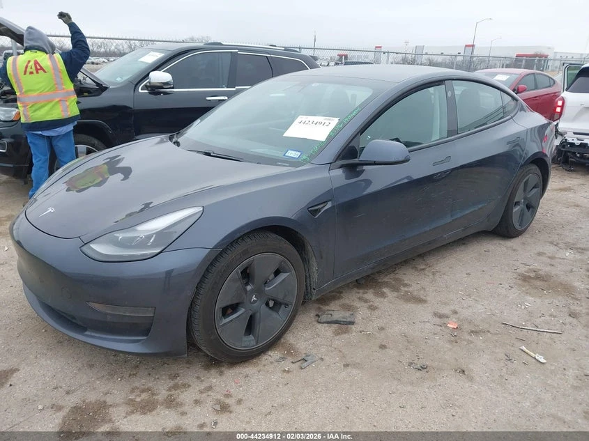 Tesla Model 3 Standard Range Plus Rear-Wheel Drive, снимка 2 - Автомобили и джипове - 54437897