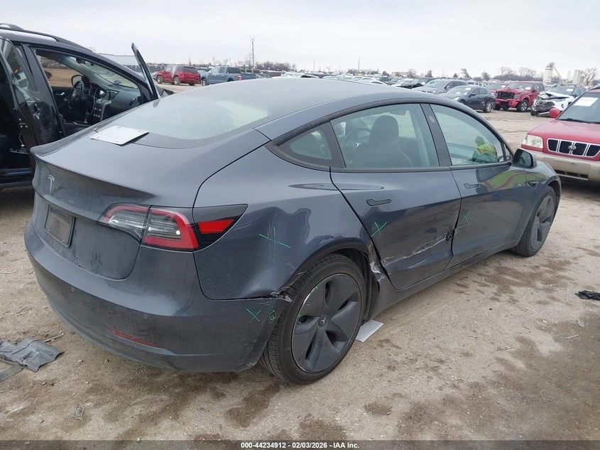 Tesla Model 3 Standard Range Plus Rear-Wheel Drive, снимка 4 - Автомобили и джипове - 54437897