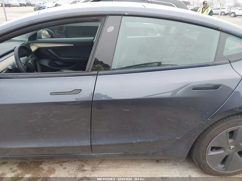 Tesla Model 3 Standard Range Plus Rear-Wheel Drive, снимка 13 - Автомобили и джипове - 54437897