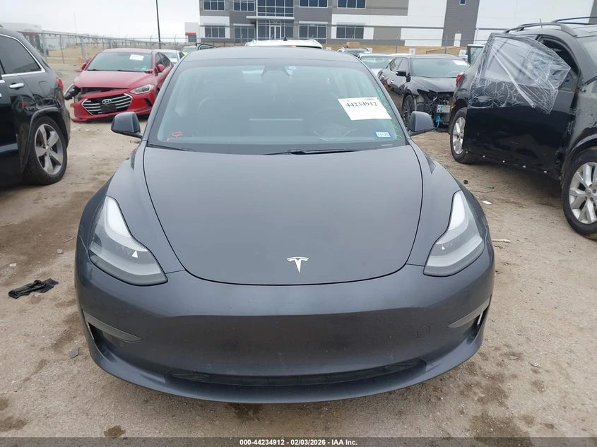Tesla Model 3 Standard Range Plus Rear-Wheel Drive, снимка 11 - Автомобили и джипове - 54437897