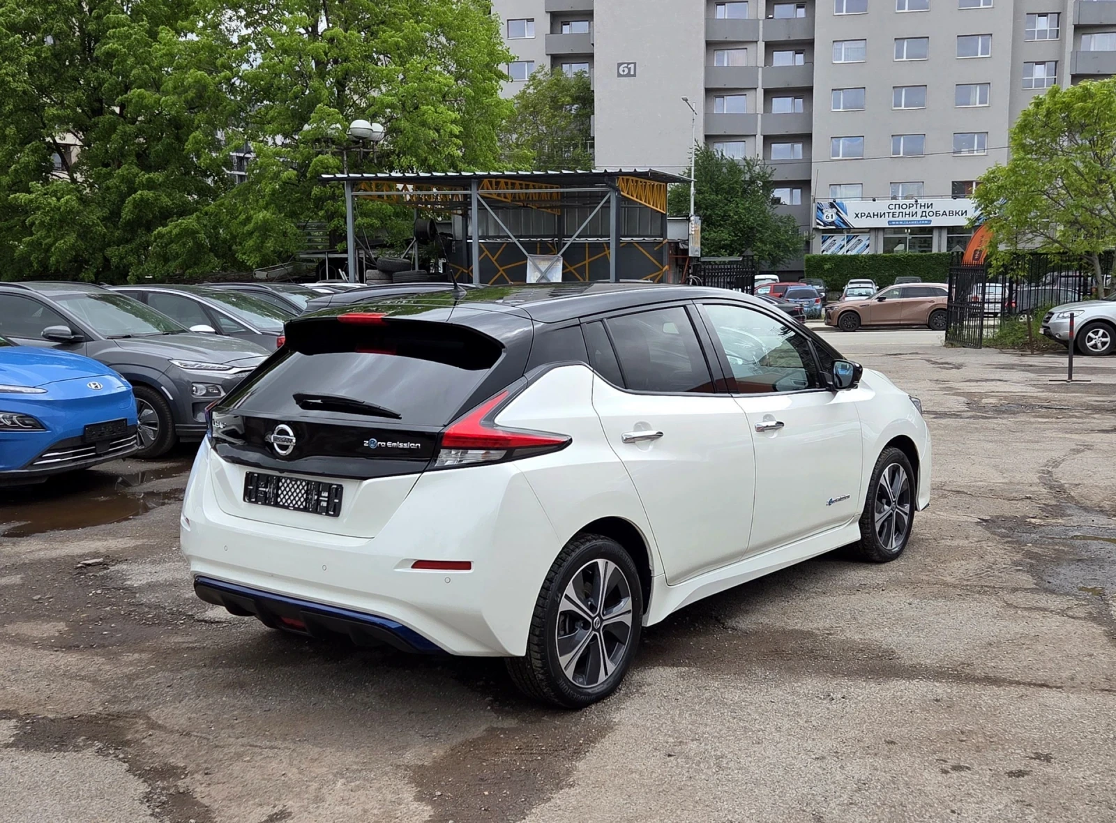 Nissan Leaf  62KWh/TEKNA/Full LED, снимка 4 - Автомобили и джипове - 54544357