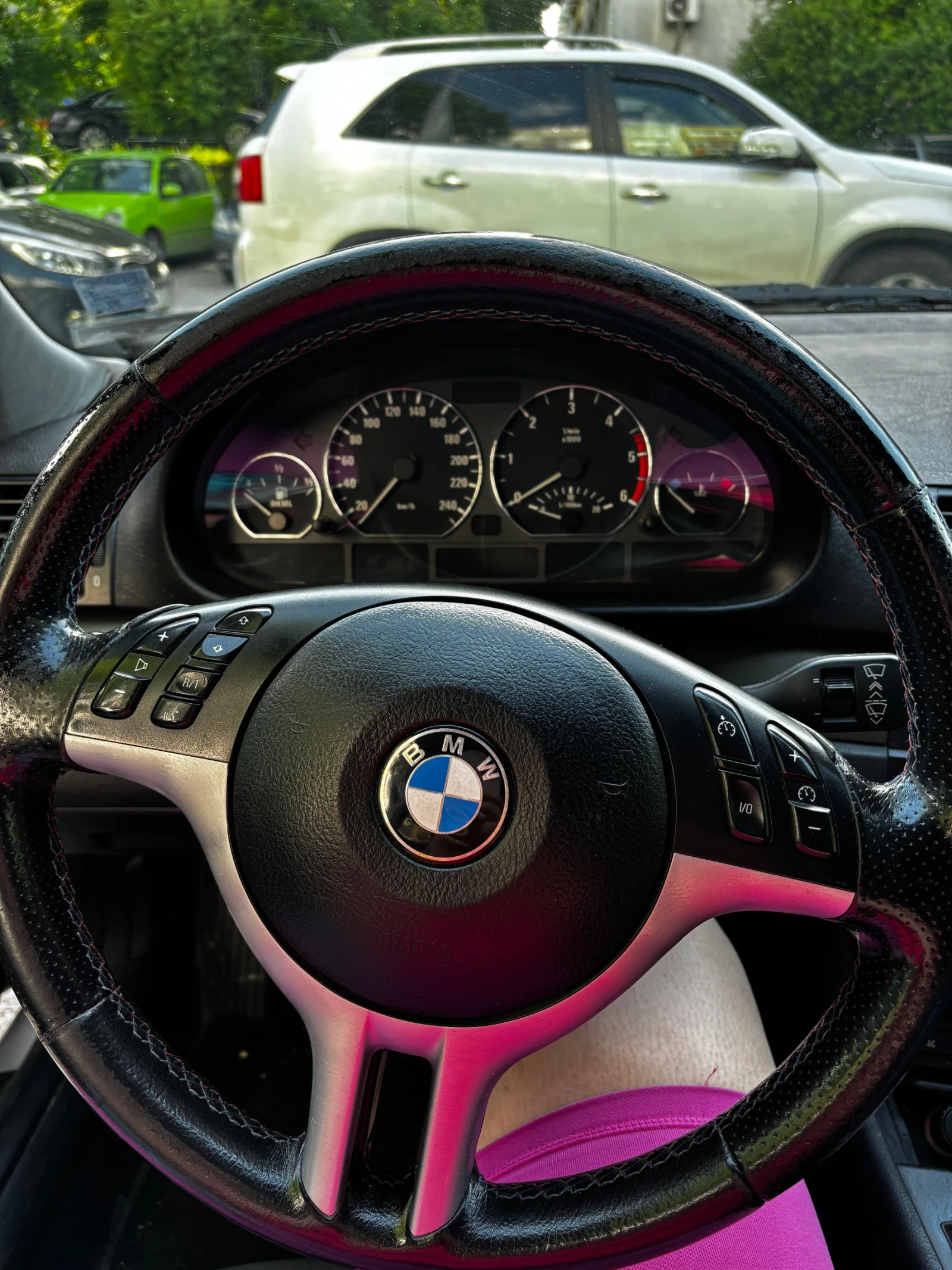 BMW 320, снимка 6 - Автомобили и джипове - 54894282