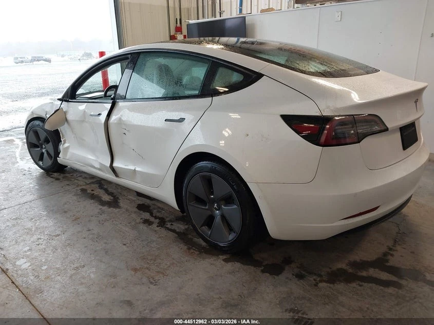 Tesla Model 3 STANDARD RANGE PLUS REAR-WHEEL DRIVE, снимка 3 - Автомобили и джипове - 54988864