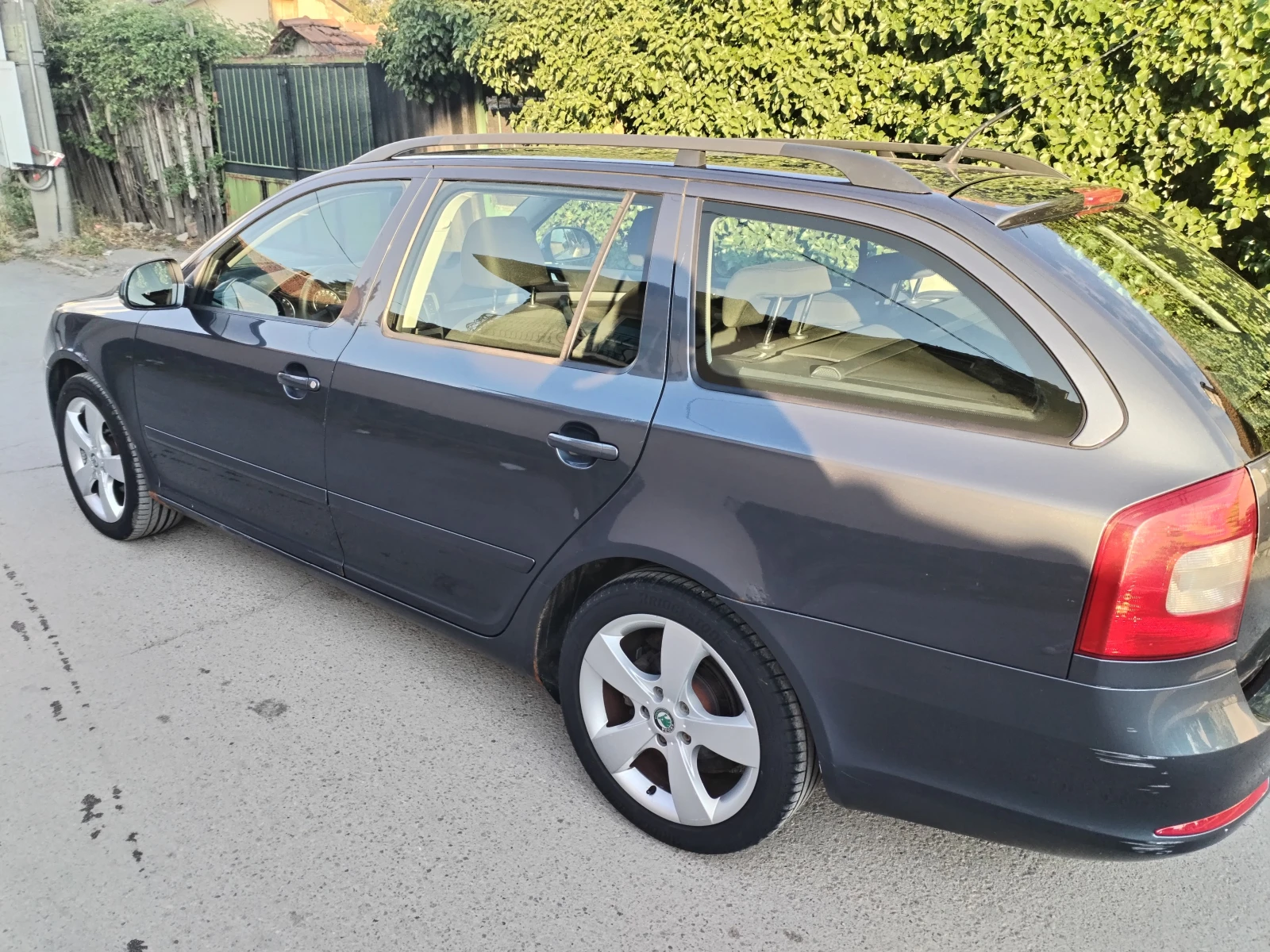 Skoda Octavia 1.6TDI, снимка 4 - Автомобили и джипове - 55248407