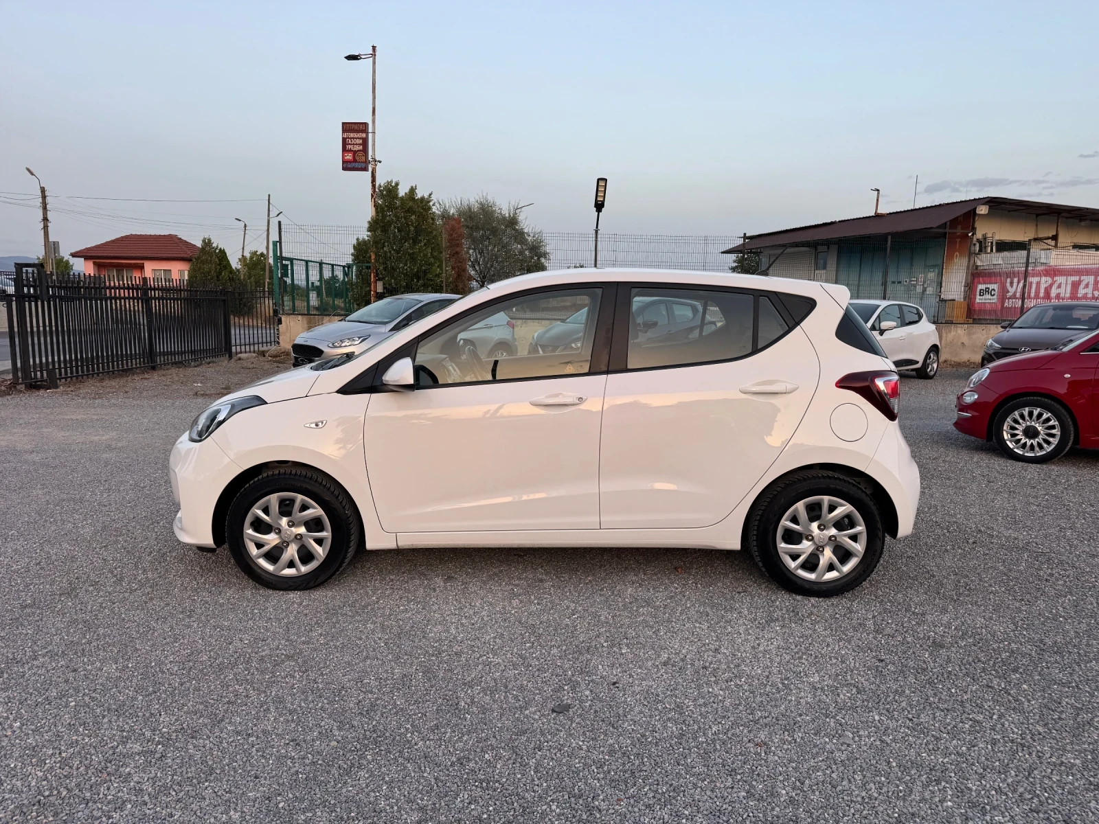 Hyundai I10 1.25i 87ps!! Klima!! Facelift!! Euro 6!!, снимка 3 - Автомобили и джипове - 55867690