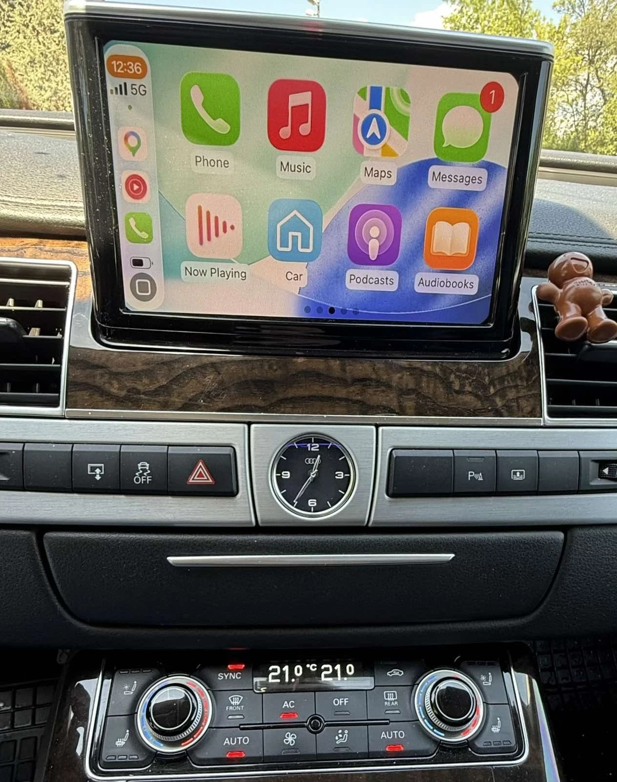Audi A8 4.2 FSI сменени вериги! , снимка 17 - Автомобили и джипове - 55955255