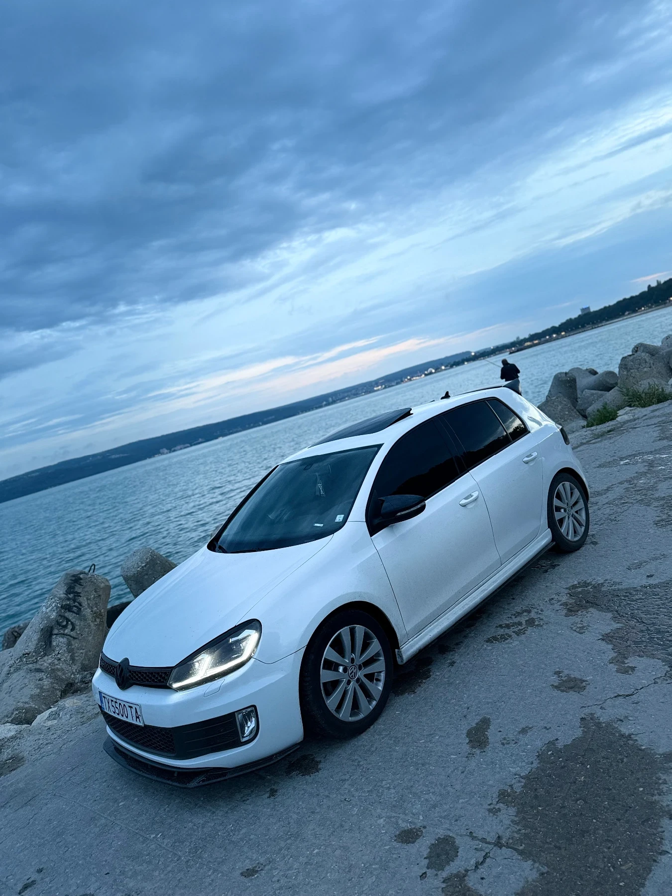 VW Golf 6 Highline, снимка 7 - Автомобили и джипове - 56341594