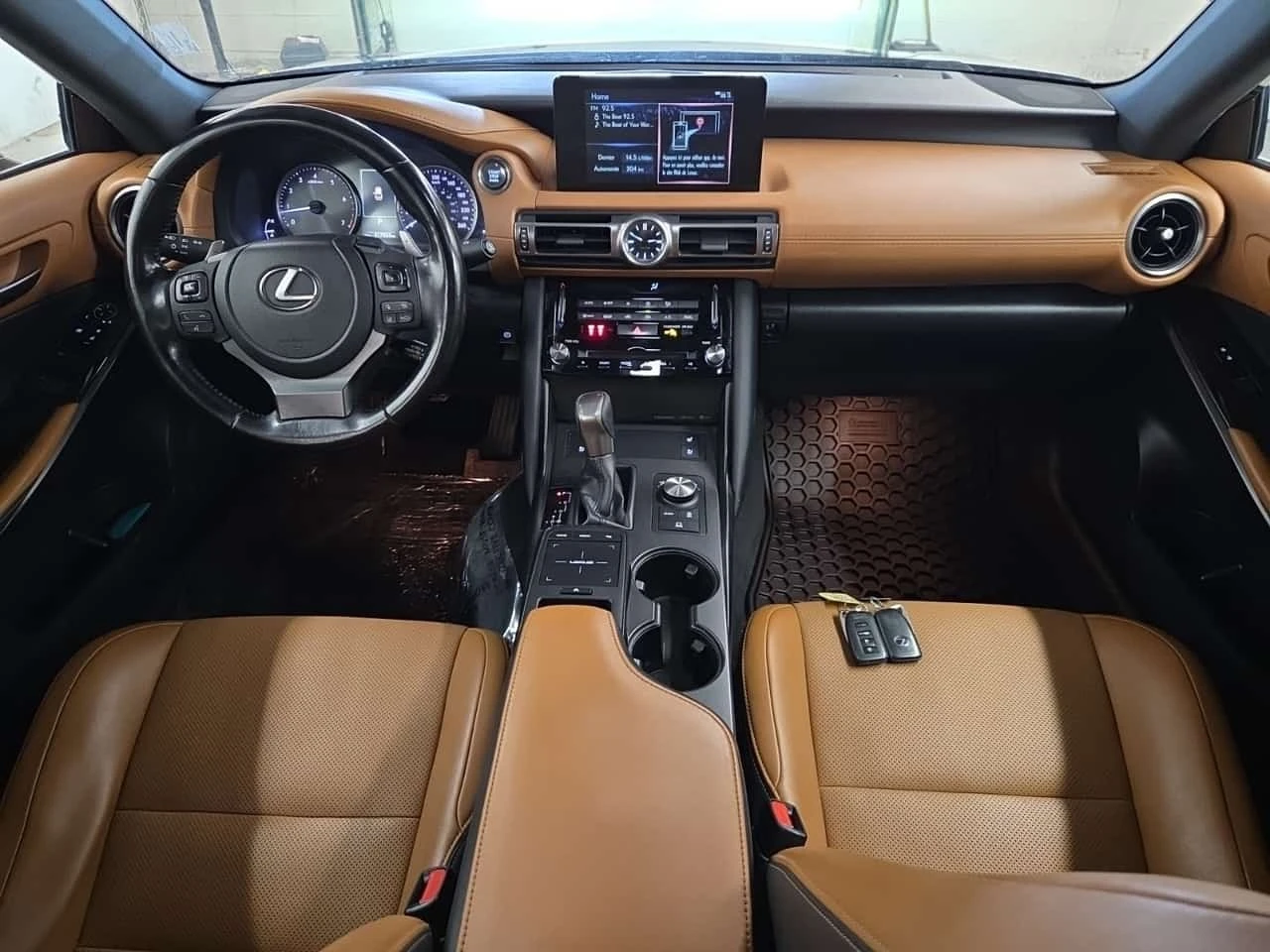 Lexus IS 300 * CARFAX * ����� �� ����������� | Mobile.bg � ����������� 9