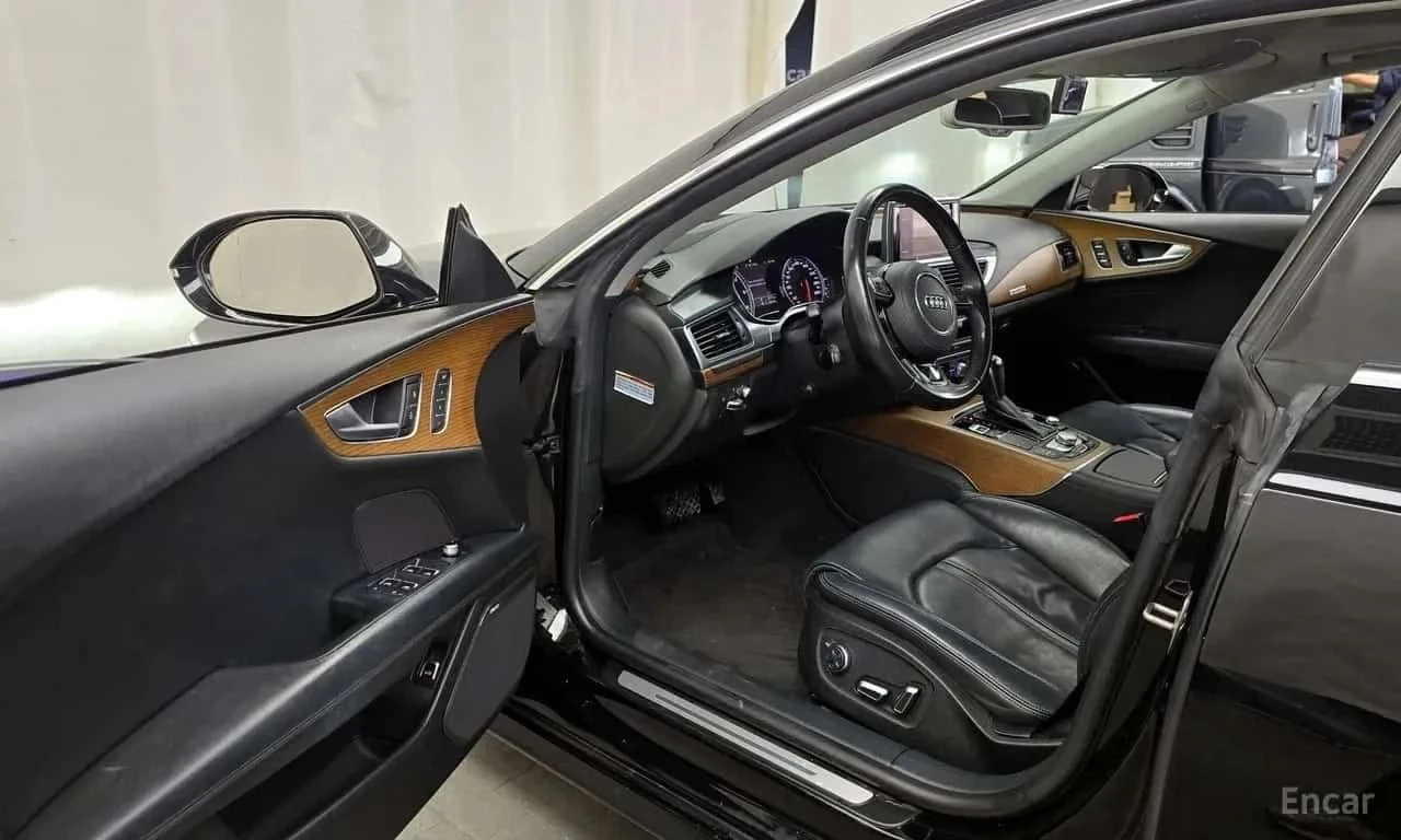 Audi A7, снимка 10 - Автомобили и джипове - 56737049