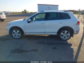 VW Touareg 3.0L V-6 DI, DOHC, VVT, TURBO, 240HP All Wheel Dri, снимка 6