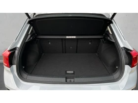 VW T-Roc Месечна вноска от 687   - 22990 € / 44964.53 лв. - 16690495 10