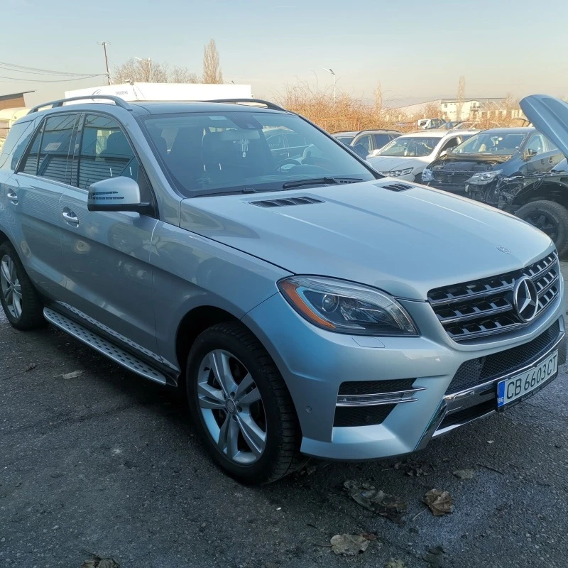 Mercedes-Benz ML 350 AMG FULL, снимка 3 - Автомобили и джипове - 44463010