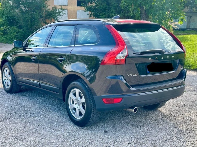 Volvo XC60 2.4 175k.c NAVI, снимка 2 - Автомобили и джипове - 47433207