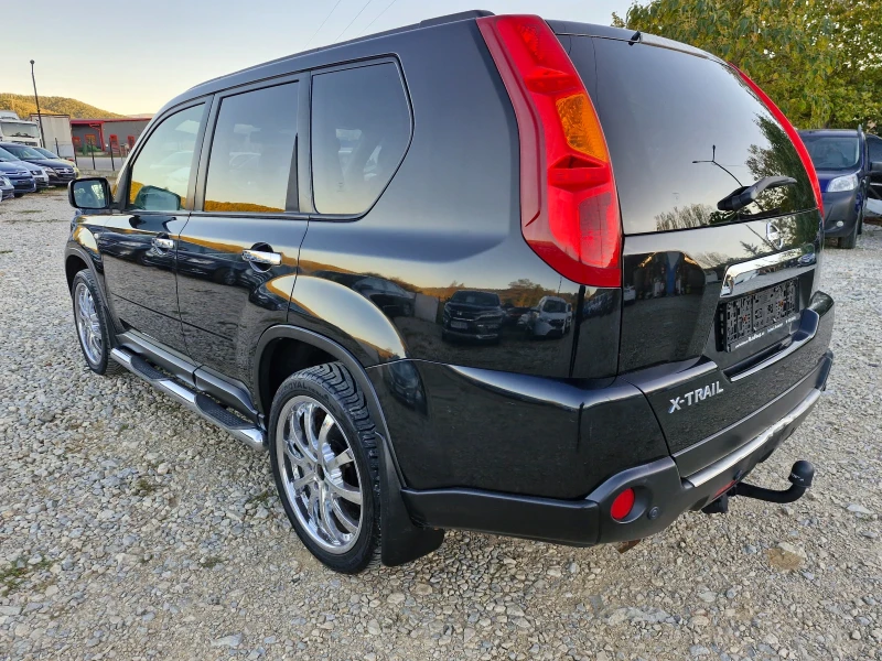 Nissan X-trail 173ps* AC* КОЖА* XENON* PDC* PANO* KEYLESS* , снимка 3 - Автомобили и джипове - 47500075