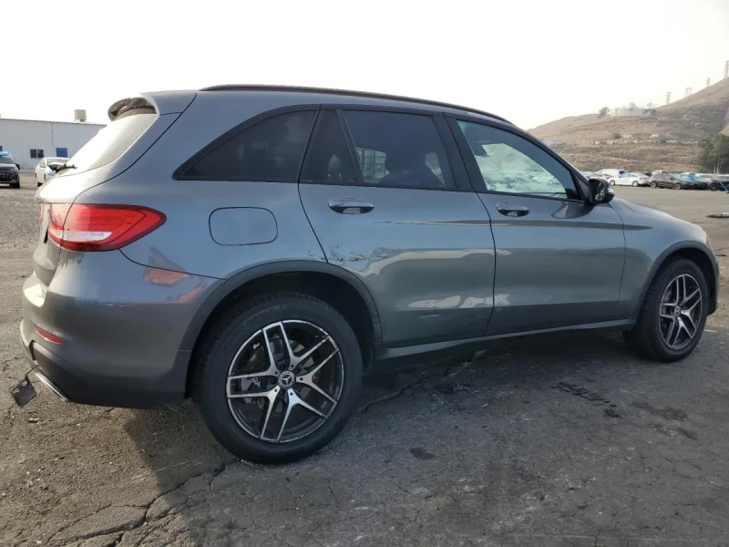 Mercedes-Benz GLC 300, снимка 3 - Автомобили и джипове - 48720854