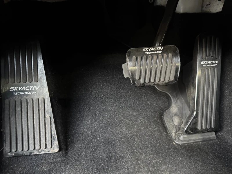 Mazda CX-5 2.5 Touring, снимка 11 - Автомобили и джипове - 51794049