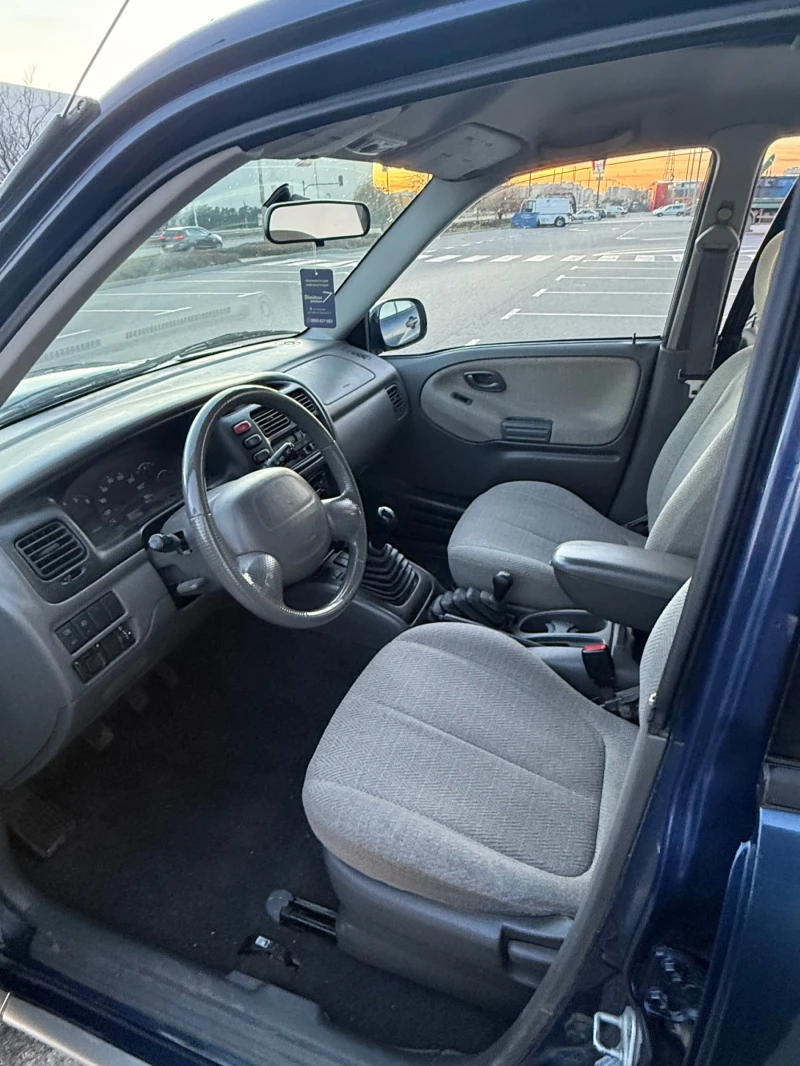 Suzuki Grand vitara, снимка 7 - Автомобили и джипове - 52526082