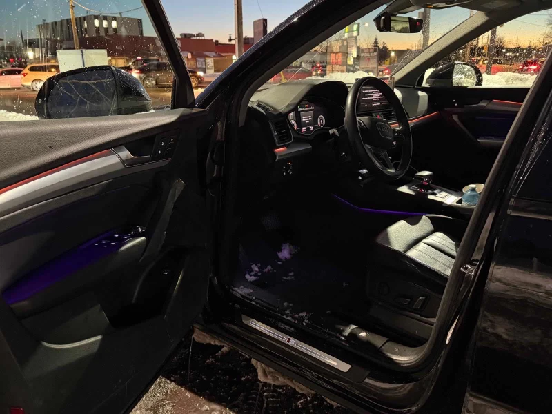 Audi Q5 * CARFAX * БЕЗ ПЪРВОНАЧАЛНА ВНОСКА, снимка 9 - Автомобили и джипове - 52751770