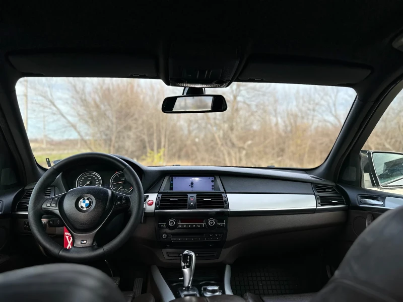 BMW X5 3.5 sd M pack, снимка 11 - Автомобили и джипове - 52886012
