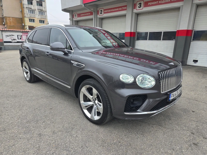 Bentley Bentayga Azure/V8/LONG/4x4/FULL/B Гаранция! ! ! , снимка 7 - Автомобили и джипове - 53175558