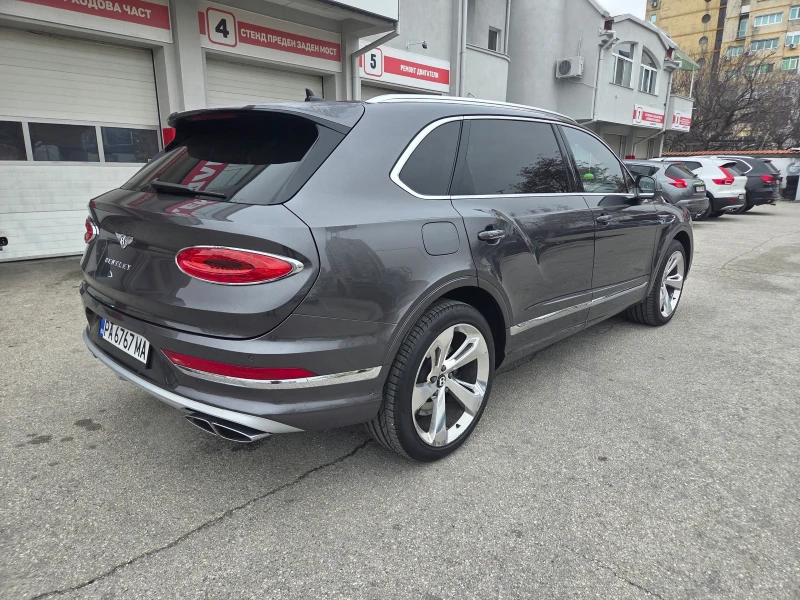 Bentley Bentayga Azure/V8/LONG/4x4/FULL/B Гаранция! ! ! , снимка 5 - Автомобили и джипове - 53175558