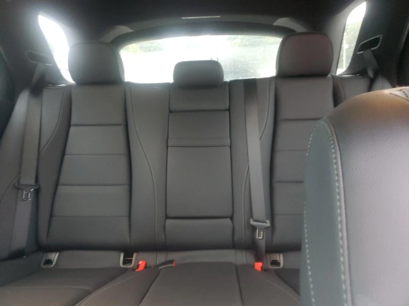 Mercedes-Benz GLE 350 4MATIC* DIGITAL* ПОДГРЕВ* PANO, снимка 10 - Автомобили и джипове - 53236526