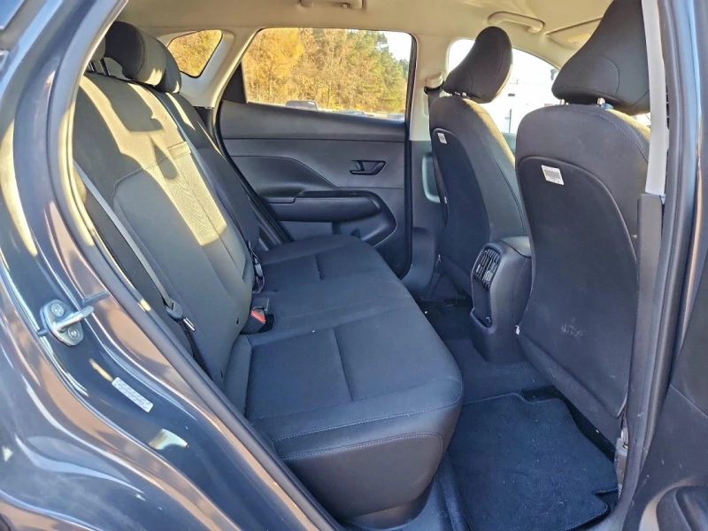 Hyundai Kona SEL, снимка 11 - Автомобили и джипове - 53269446