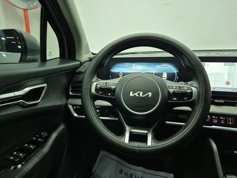 Kia Sportage 2.0 2Wd Trendy - САМО 30% АВАНС, снимка 6 - Автомобили и джипове - 55787552