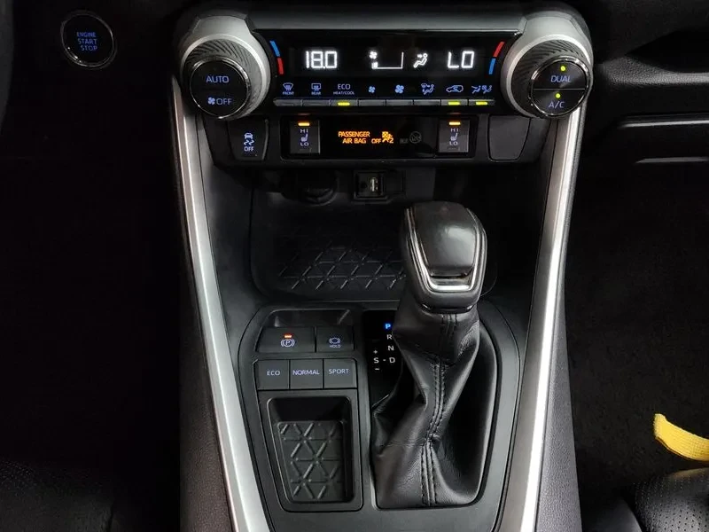 Toyota Rav4 2.5 2Wd, снимка 9 - Автомобили и джипове - 56613720