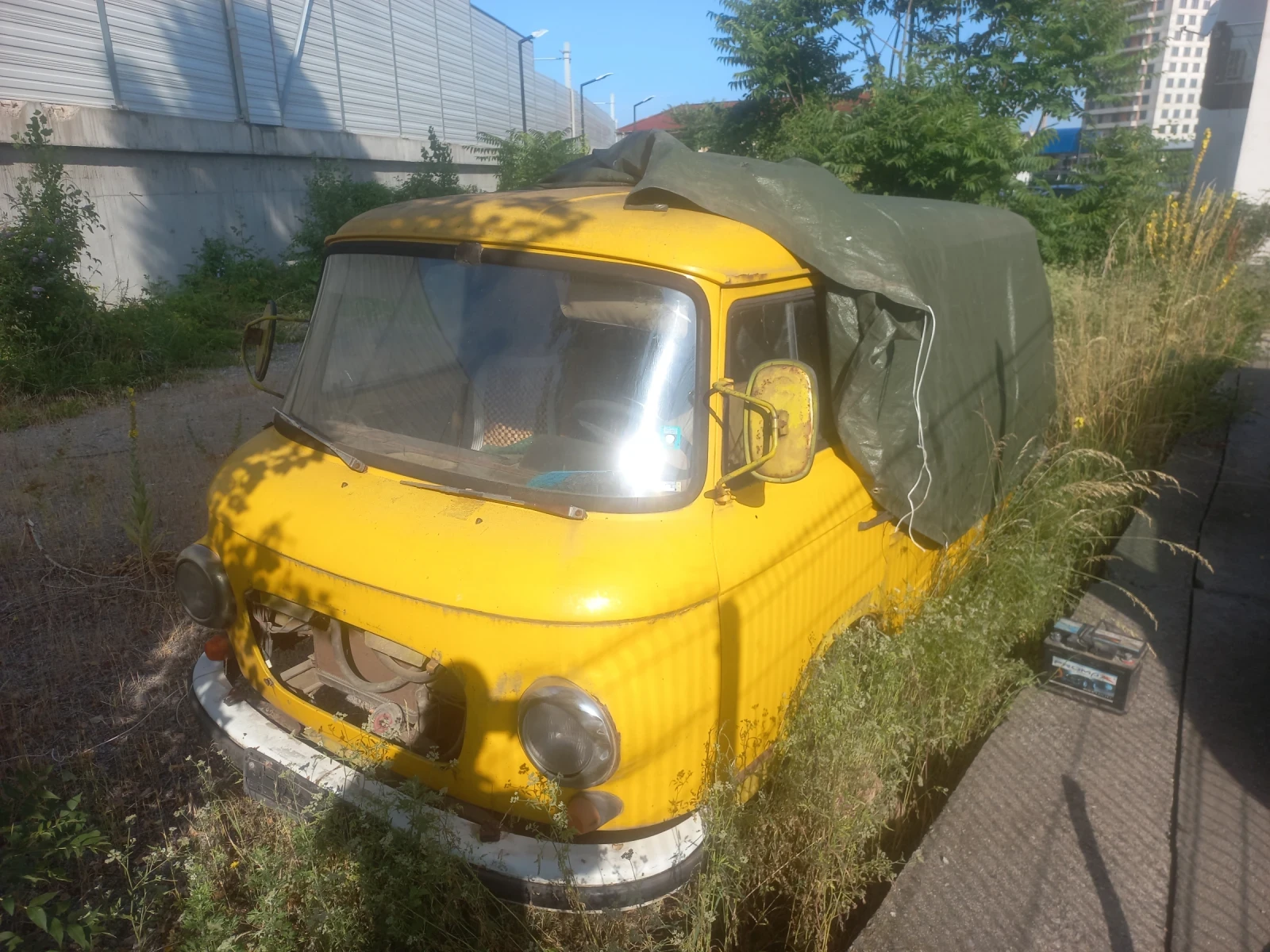 Други Друг Баркас, снимка 1