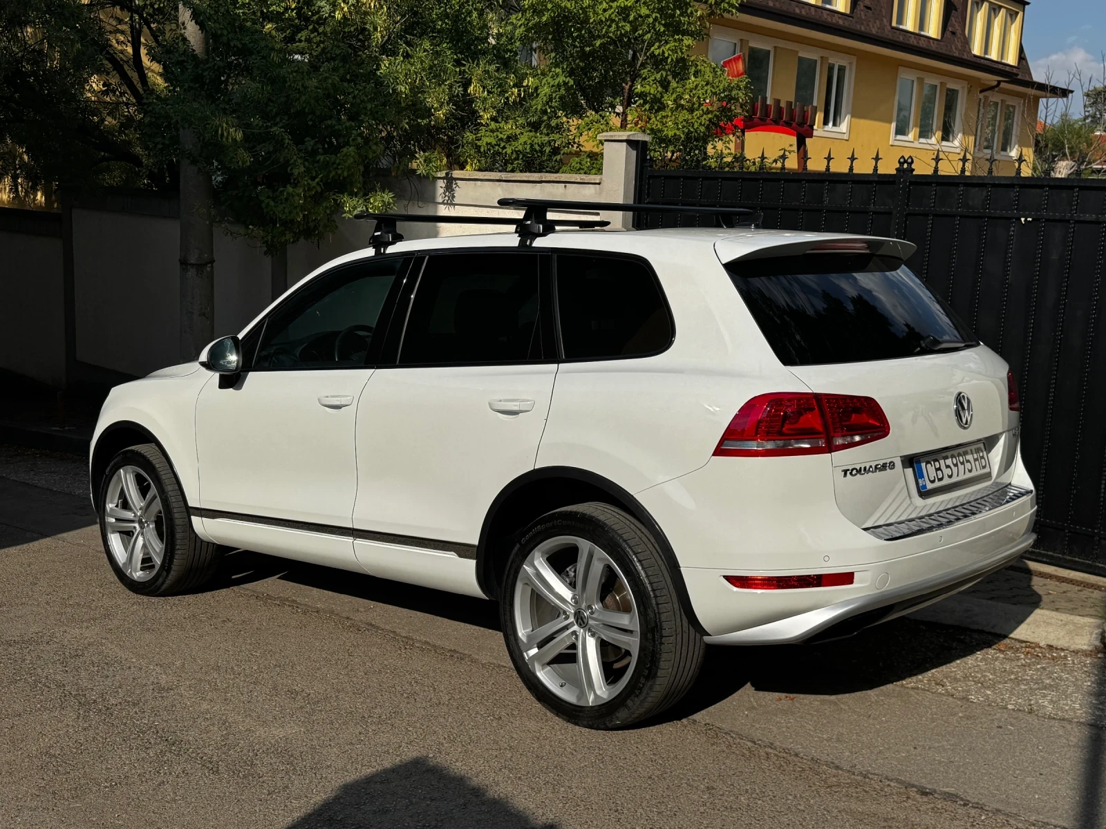 VW Touareg R-Line V8 4, 2 TDI - изображение 6