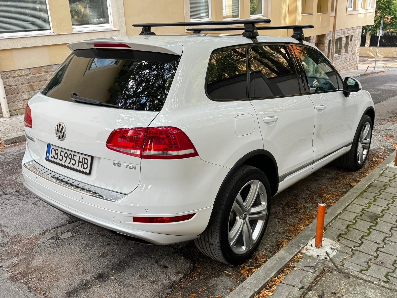 VW Touareg R-Line V8 4, 2 TDI - изображение 5