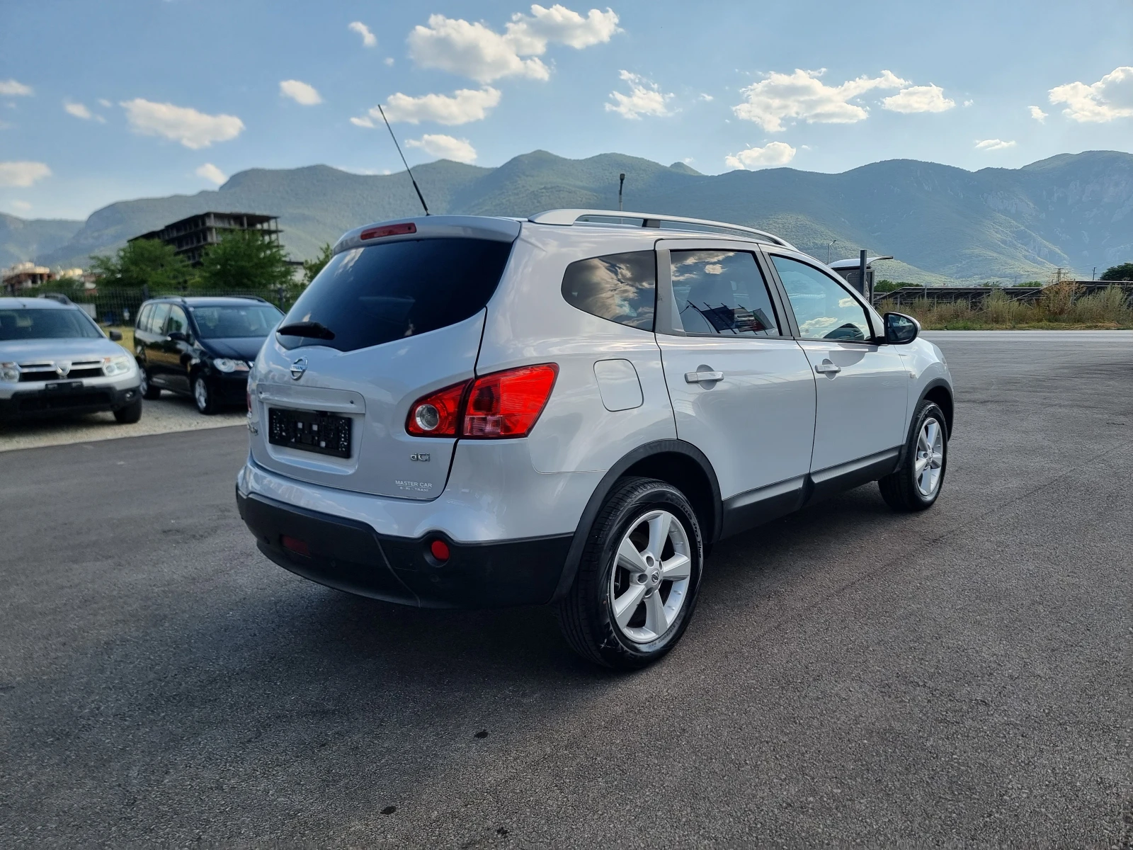 Nissan Qashqai 2.0DCI 4X4 - изображение 7