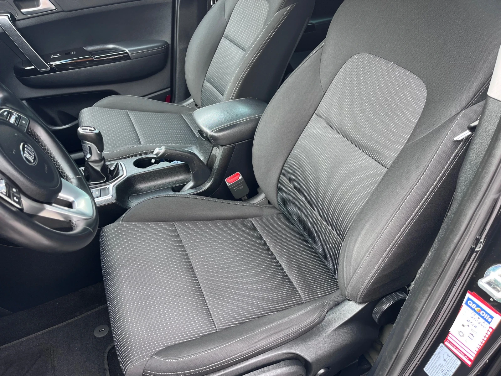 Kia Sportage 1.6d / Facelift / 150.000 сервиз само в Киа  - изображение 10