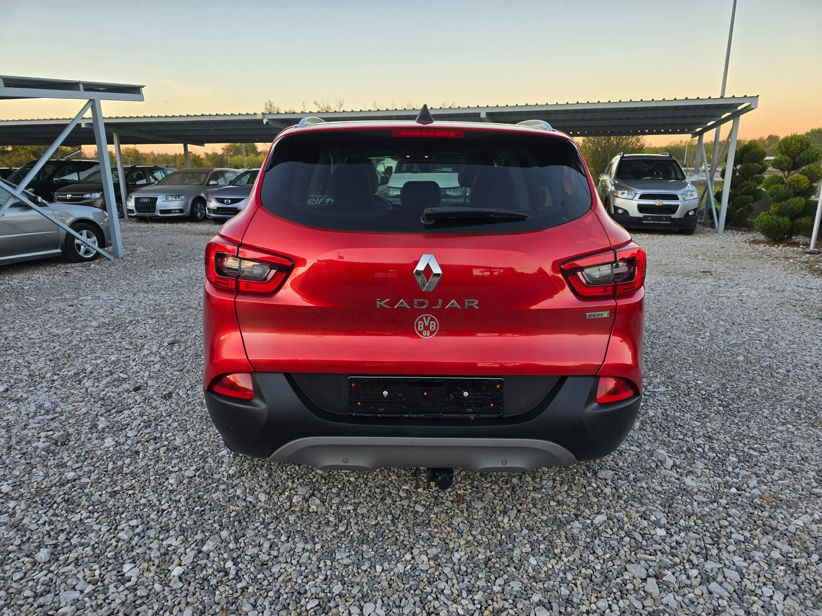 Renault Kadjar 1.5DCI 110кс ! ! РЕАЛНИ КИЛОМЕТРИ ! ! КЛИМАТРОНИК - изображение 4