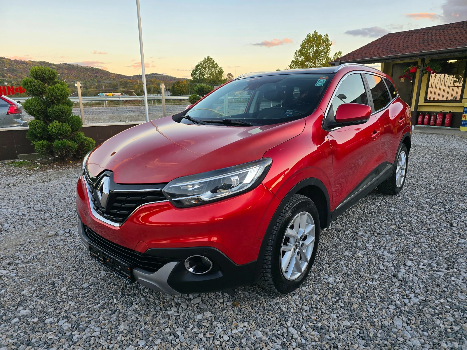 Renault Kadjar 1.5DCI 110 ! !   ! !  | Mobile.bg   1