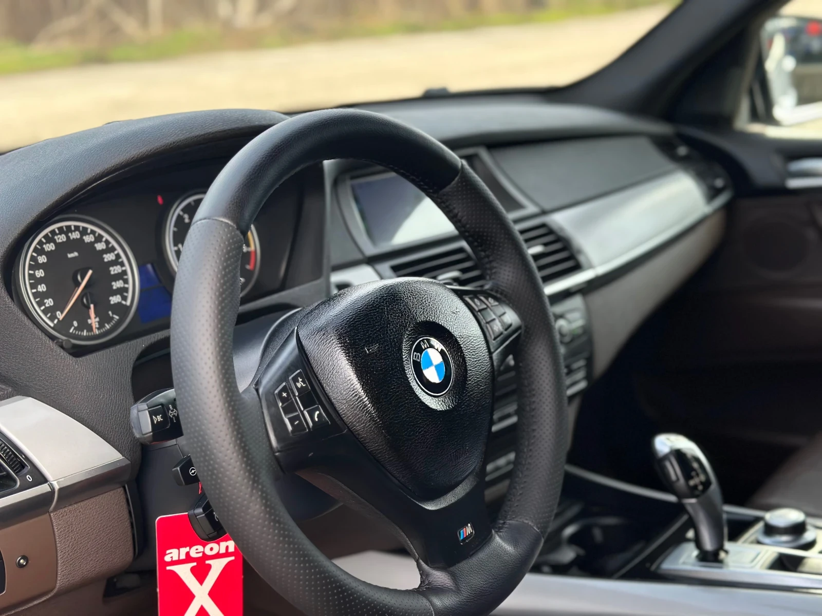 BMW X5 3.5 sd M pack - изображение 9