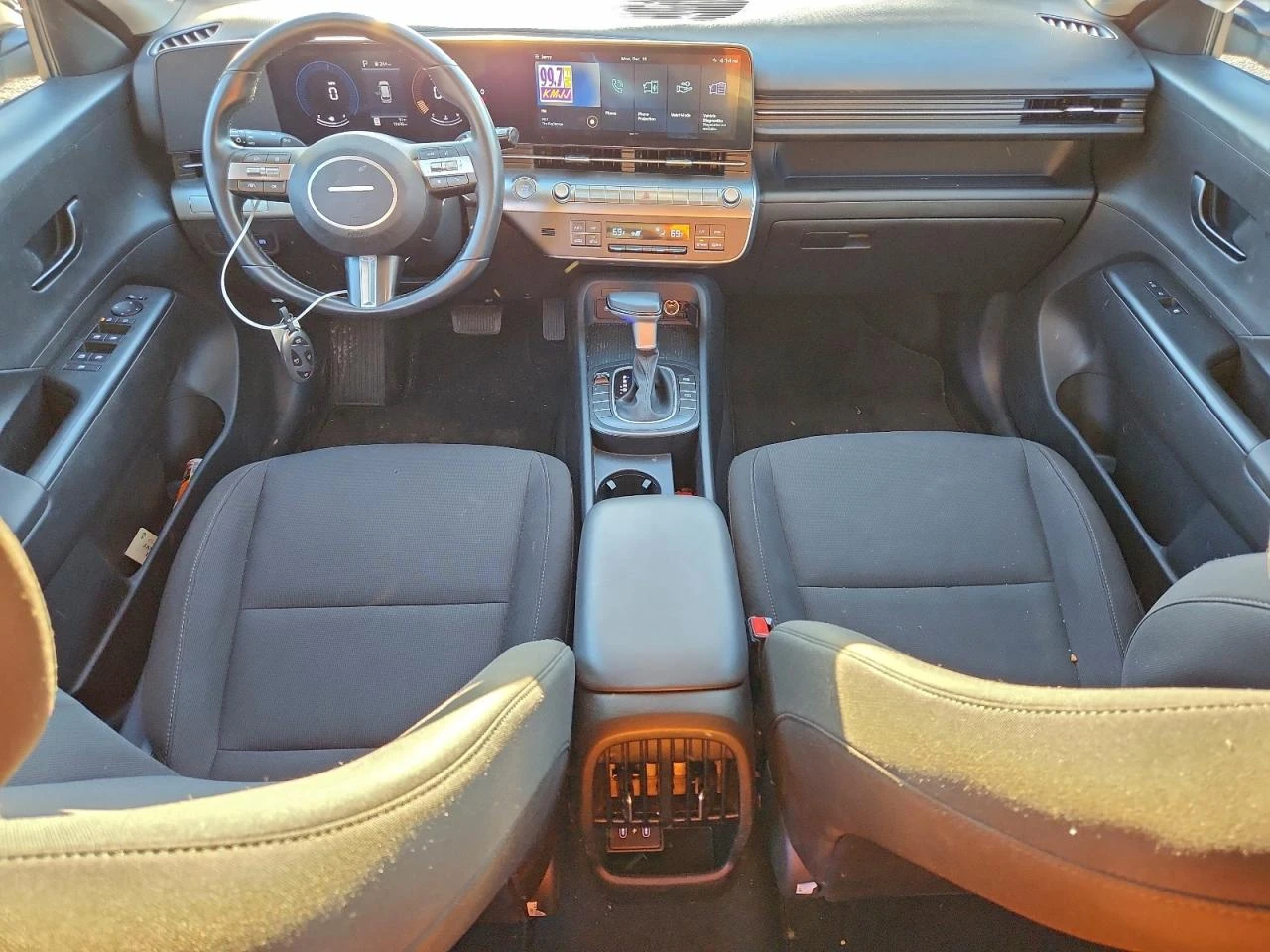 Hyundai Kona SEL - изображение 8