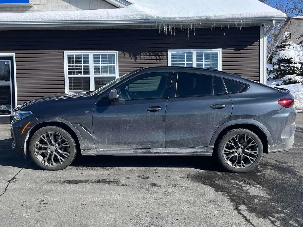 BMW X6 * M50i * CARFAX * ���� �� �� | Mobile.bg � ����������� 11